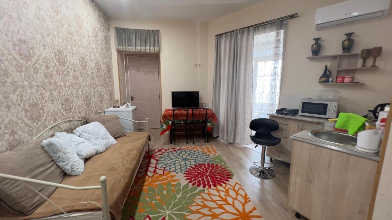 Guest House Beautiful Avlabar 트빌리시 외부 사진